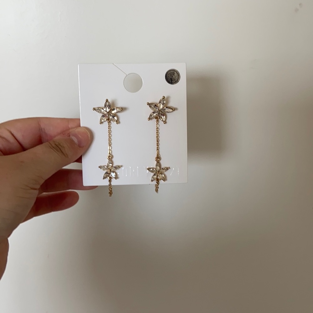 Flower earrings